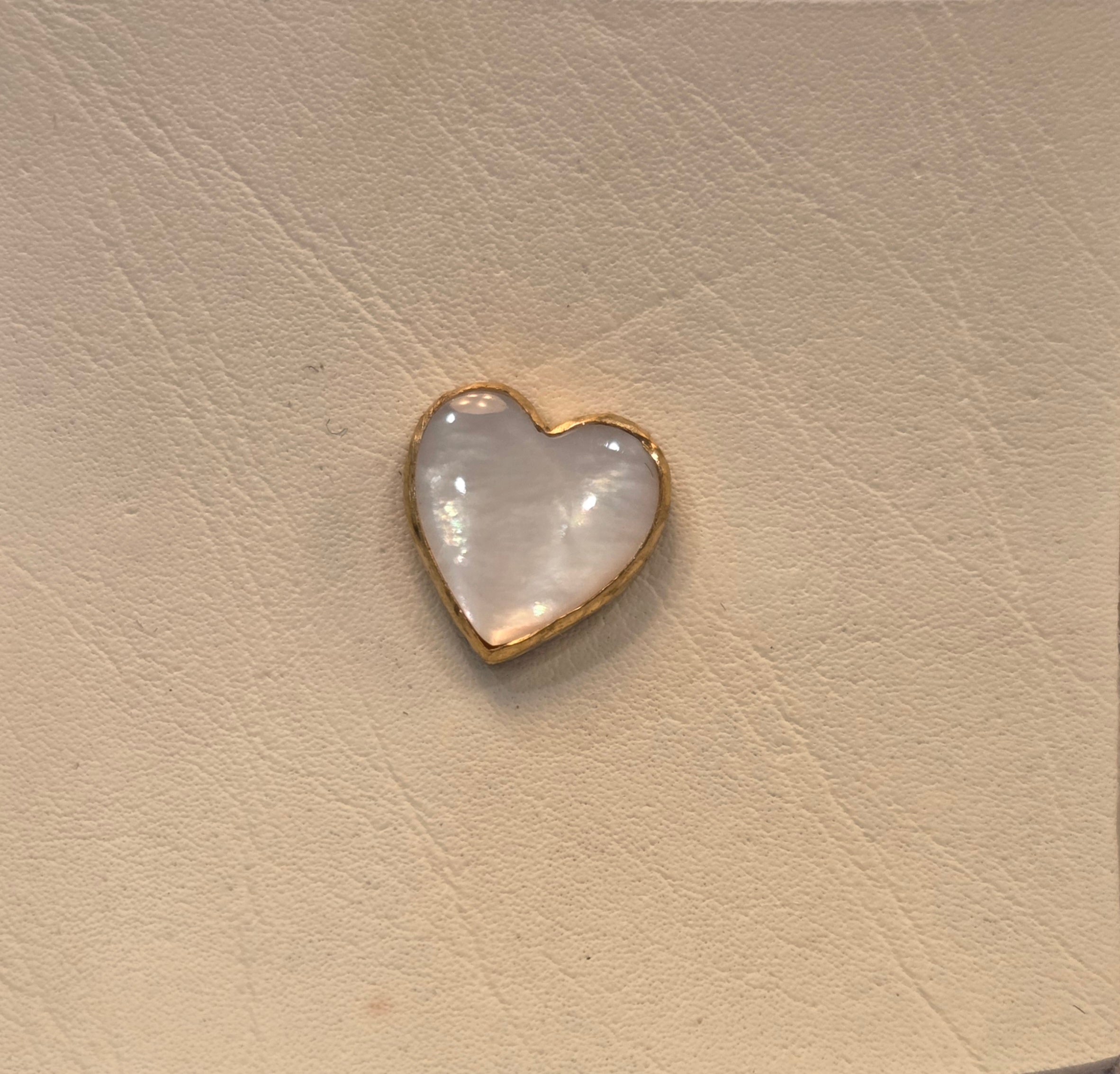 HB Mother of Pearl Heart Large - Gold
