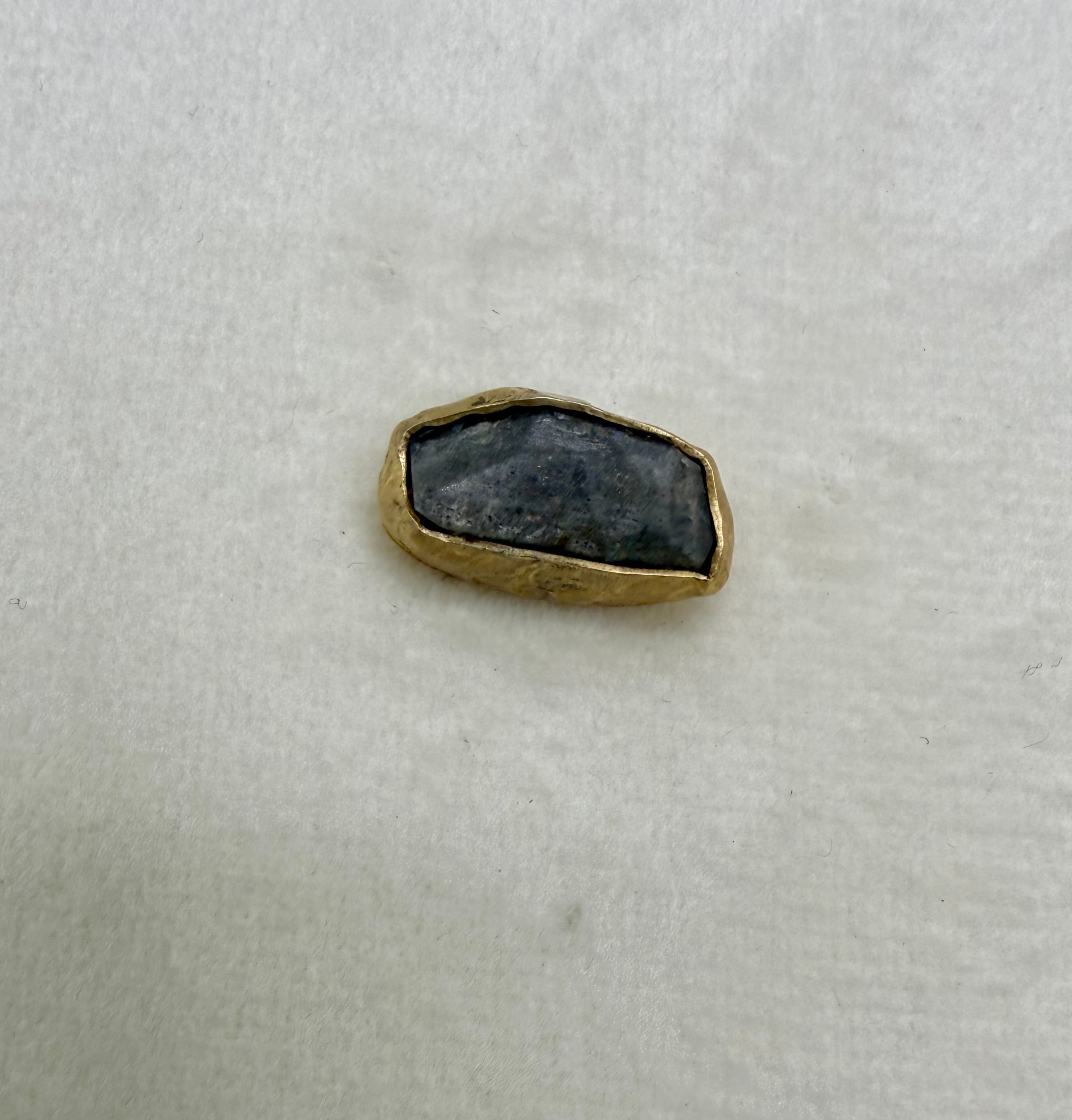 HB Labradorite Gold Plated PIn