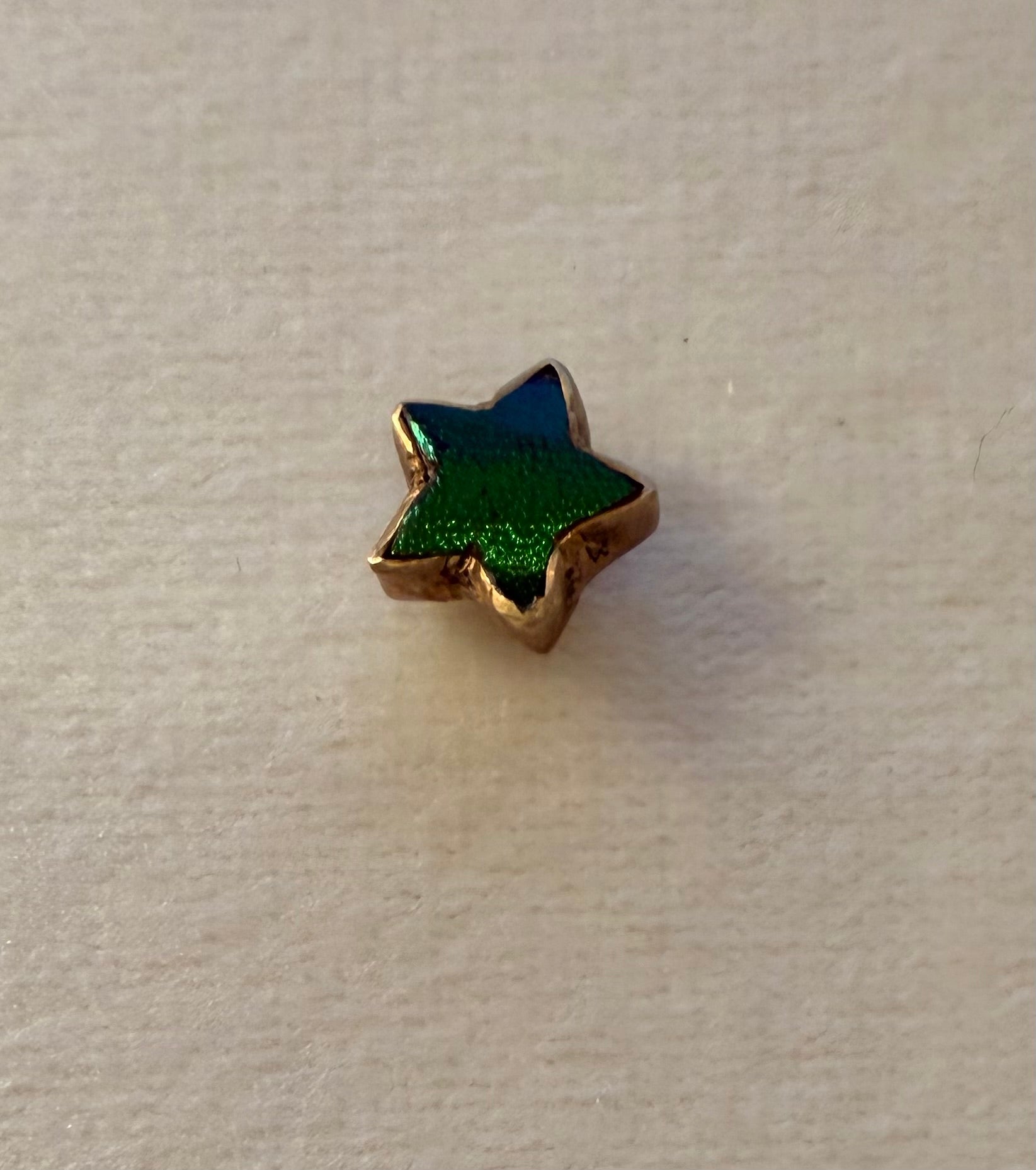 HB Thai Jewel Beetle Wing Star- Gold